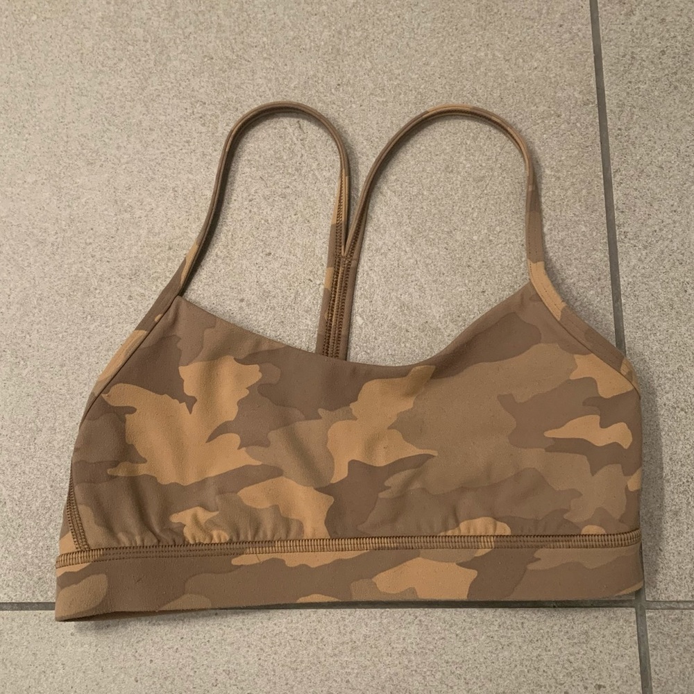 Lululemon Flow Y Nulu Bra, Light Support